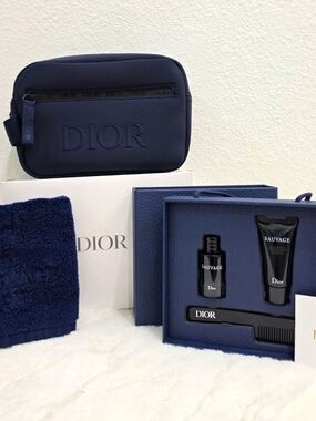 Dior Navy Men's Toiletry Pouch with Sauvage Grooming Set
